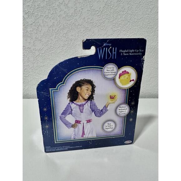 Disney Wish Interactive Role Play Star with Accessories (Ages 3+) - Picture 4 of 10